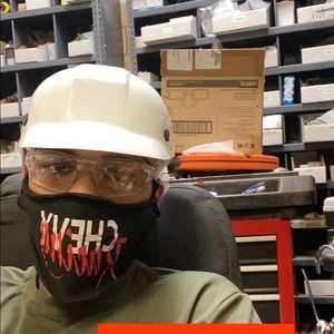 Meet your Posher, Justin